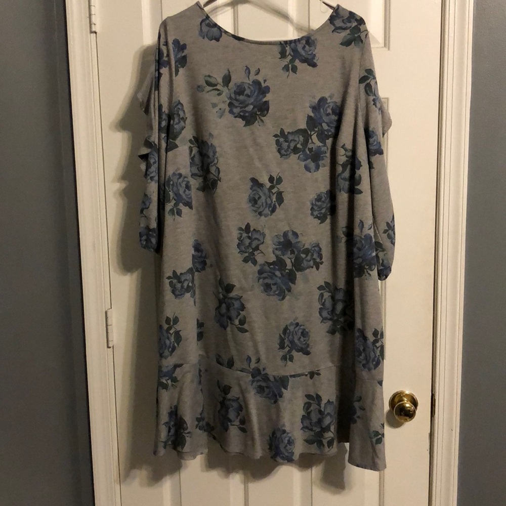 Grey dress with blue flowers